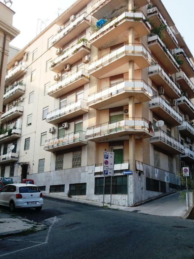 Appartamento Signorile Ambienti Sanificati Messine Extérieur photo